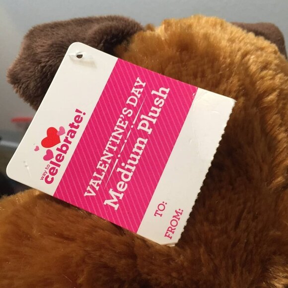 Kisses Valentines Dog Plush - Picture 6 of 10